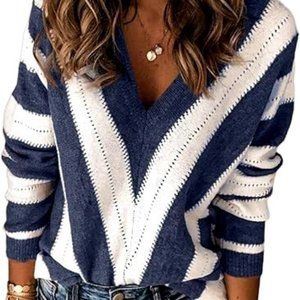 Women's V-Neck Navy Blue & White Color block Striped Sweater~ Sz Large. NWT.